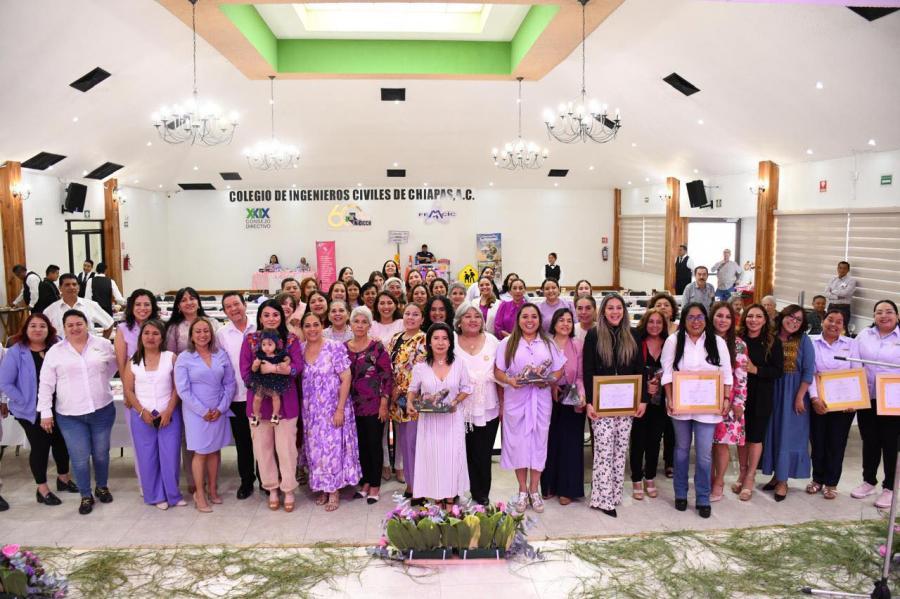 Liderazgo femenino en el Colegio de Ingenieros Civiles de Chiapas: un espacio de reflexión e inspiración