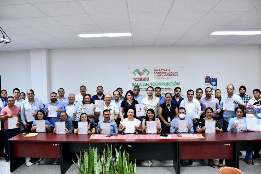 Empresas chiapanecas reciben constancias del Padrón de Contratistas 2025