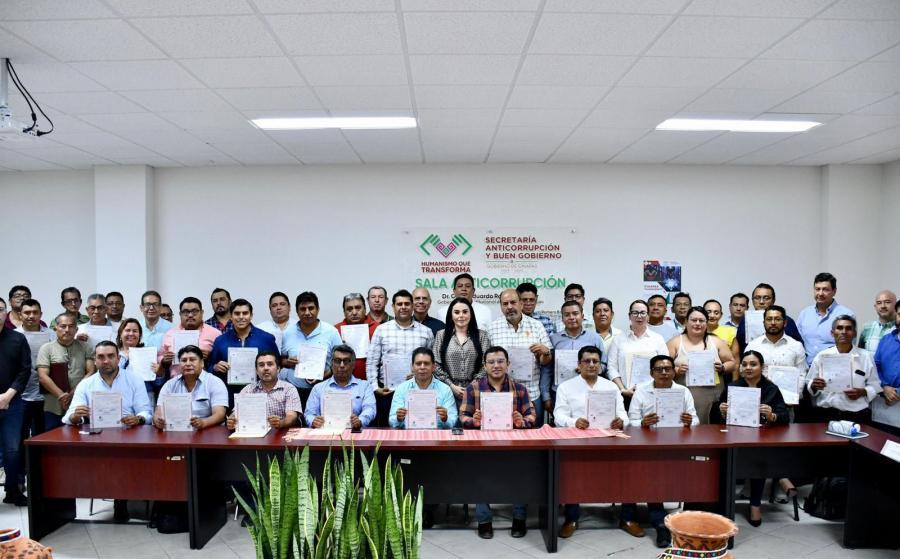 Avanza la entrega de Constancias del Registro Único de Contratistas (CRUC BALAM)