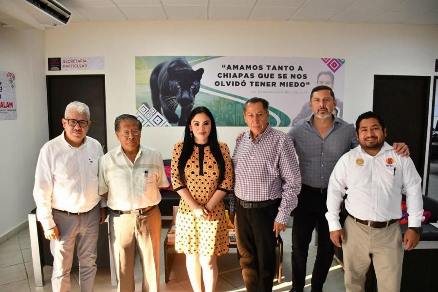 Se reúne Ana Laura Romero Basurto con la Asociación Mexicana de Contadores Públicos