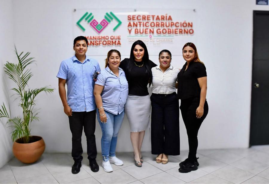 Ana Laura Romero Basurto sostiene reunión de trabajo con regidores del municipio de Cacahoatán
