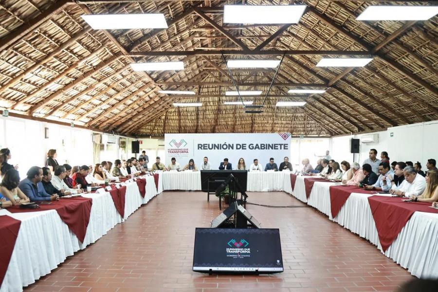 Reunión de gabinete legal y ampliado