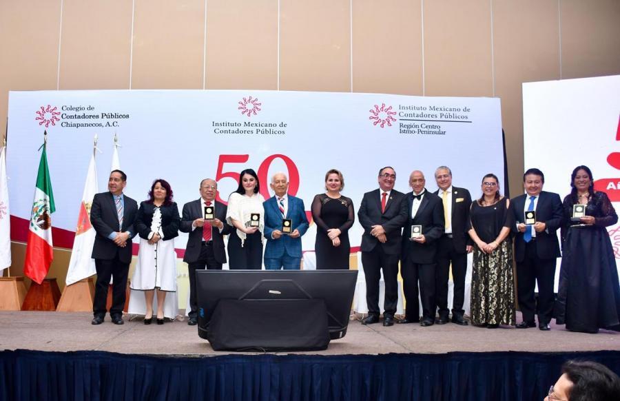 Conmemoración por los 50 años de trayectoria del Colegio de Contadores Públicos Chiapanecos A.C