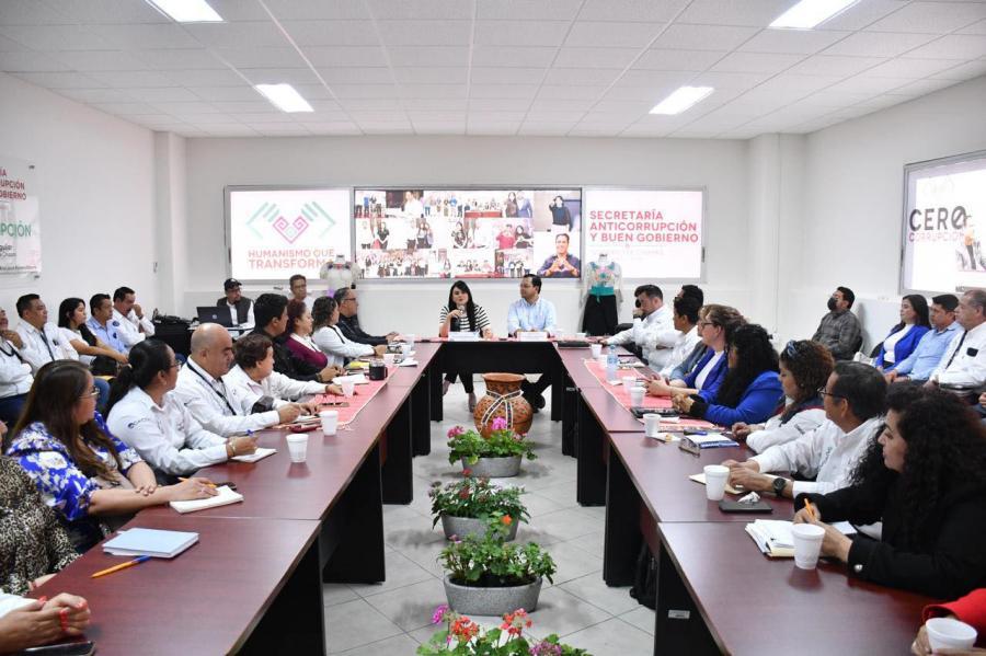 Secretaría Anticorrupción y Buen Gobierno fortalece la supervisión institucional con capacitación archivística a comisarias y comisarios